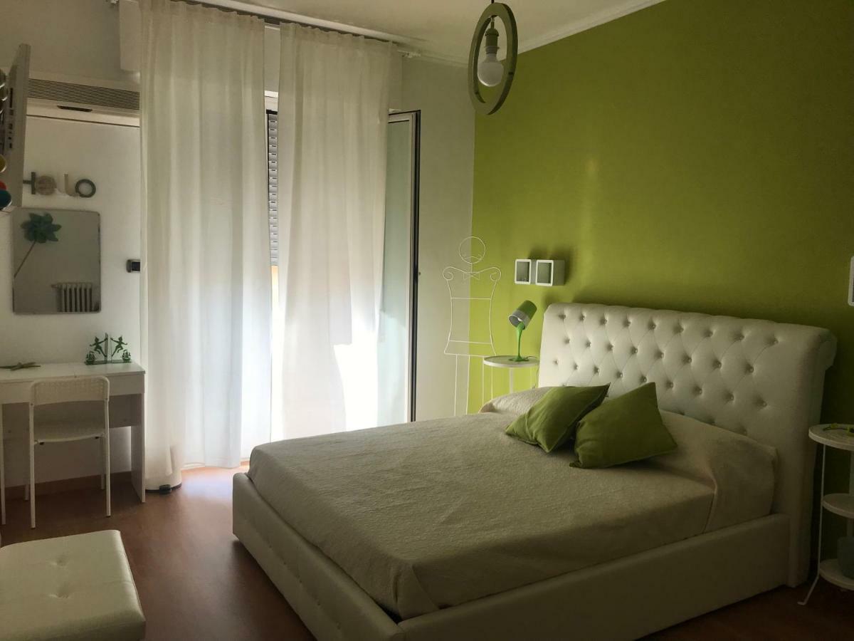 Отель Maison Dis Raffaella Рим Экстерьер фото