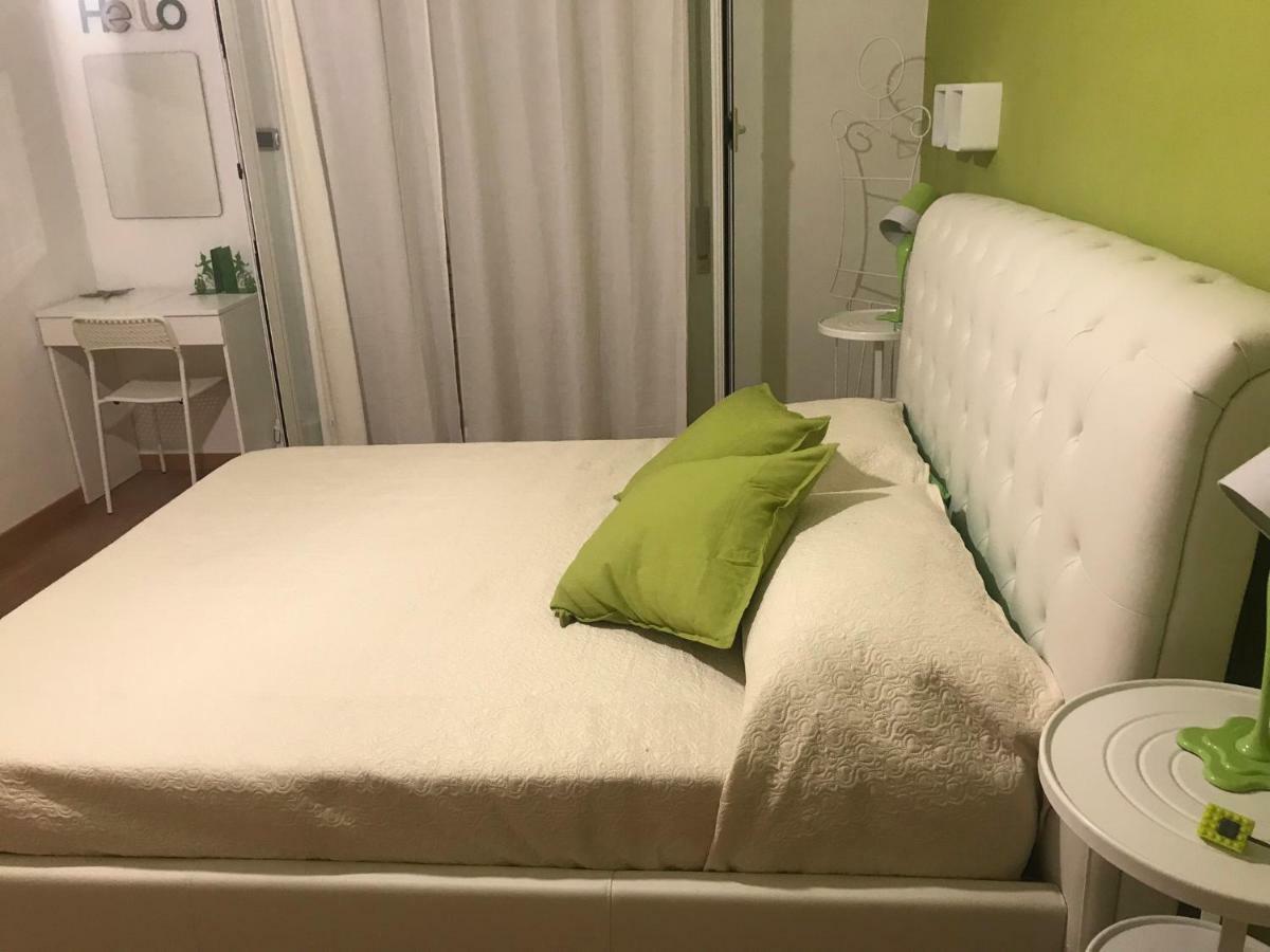 Отель Maison Dis Raffaella Рим Экстерьер фото